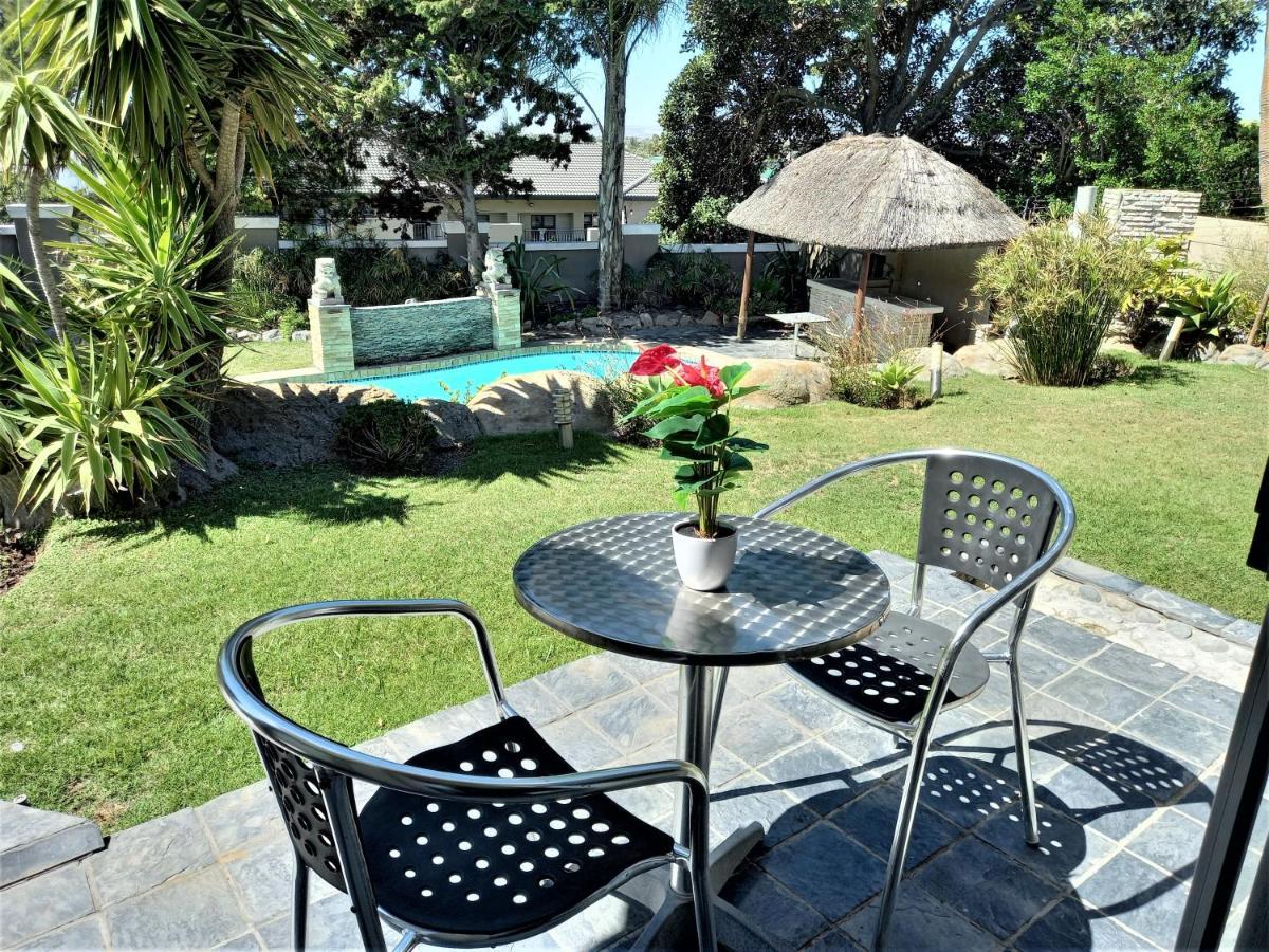 Mandalay Beach Guest House Bloubergstrand Extérieur photo
