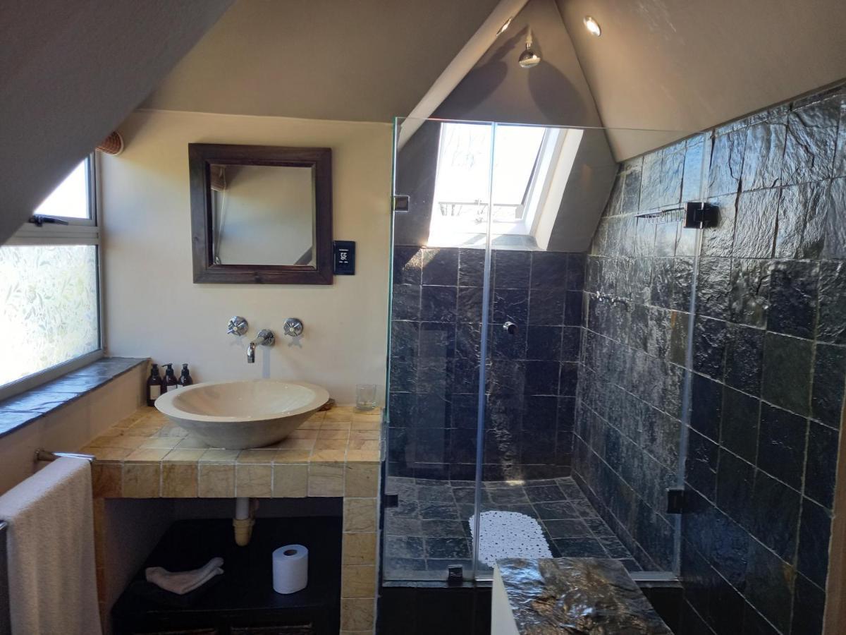 Mandalay Beach Guest House Bloubergstrand Extérieur photo